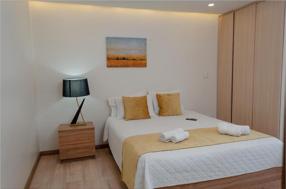 Hotel Bristool Parc - Departments & Suites กูเอ็งกา ภายนอก รูปภาพ
