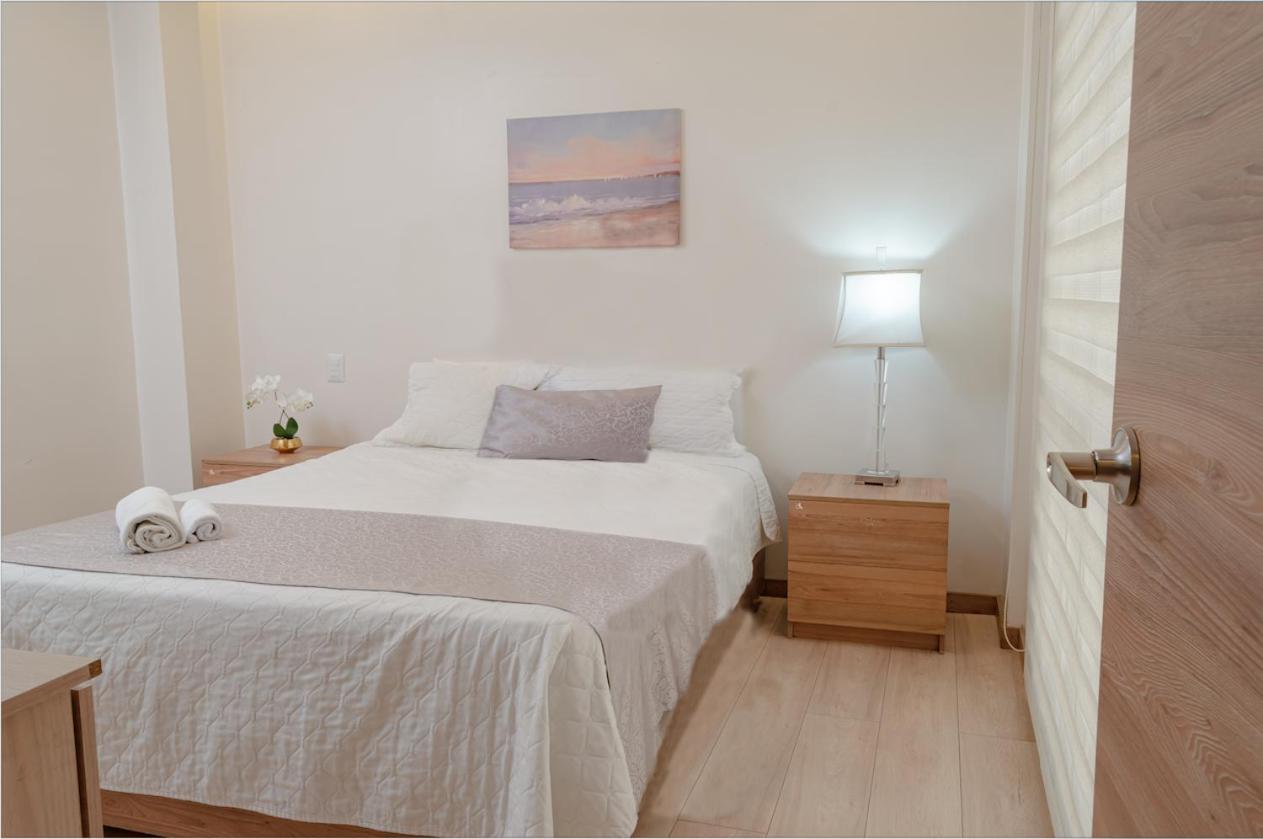 Hotel Bristool Parc - Departments & Suites กูเอ็งกา ภายนอก รูปภาพ